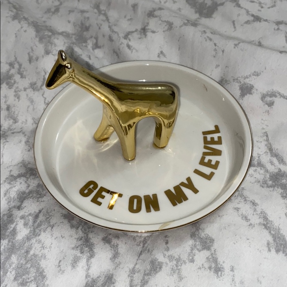 Jewelry plate/holder